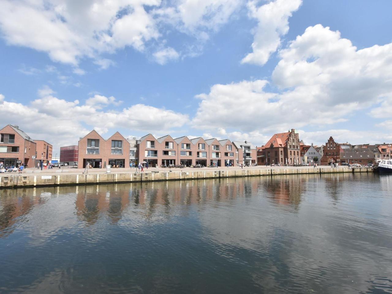 Peaceful Apartment In Zierow With Terrace Kültér fotó